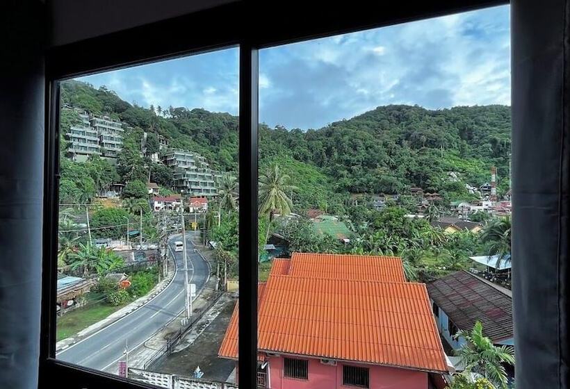 Hotel Coco Mountain View Guest House