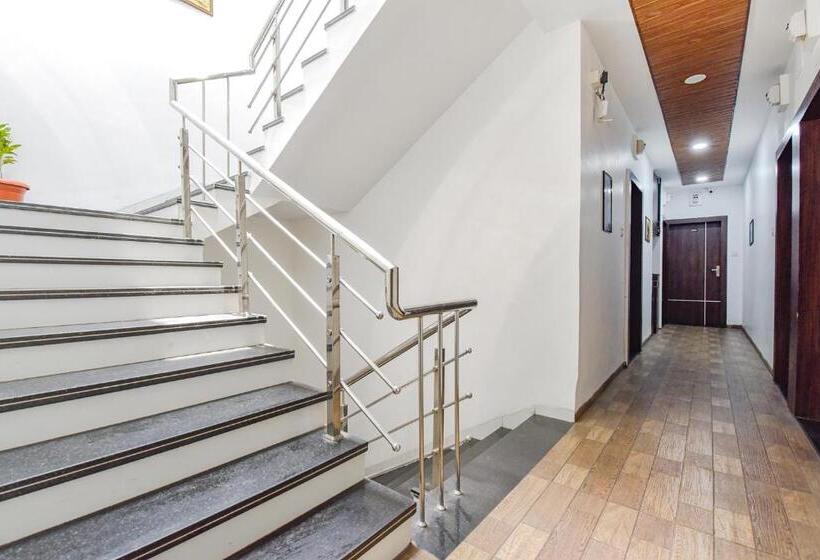 酒店 Fabexpress A2 And Restro