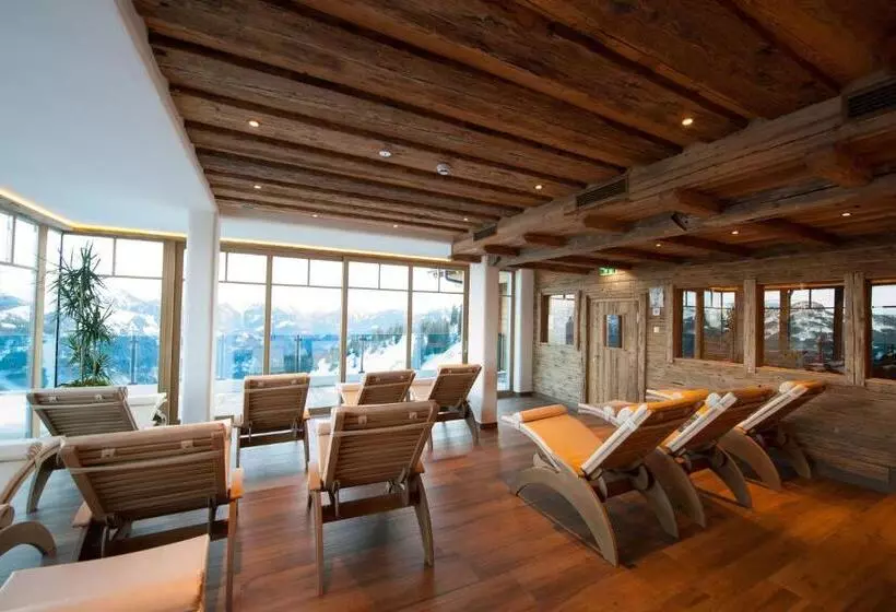 Hotelli Grossarler Panorama Stube