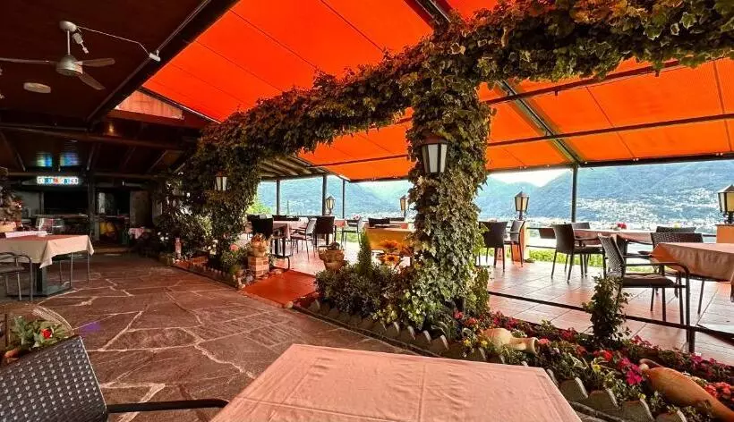 Hotelli Ristorante B&b Gambarogno