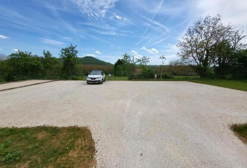 פנסיון Les Maisons De Jeanne