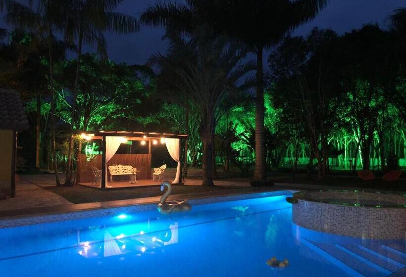 旅馆 Pousada Jardim Boêmio