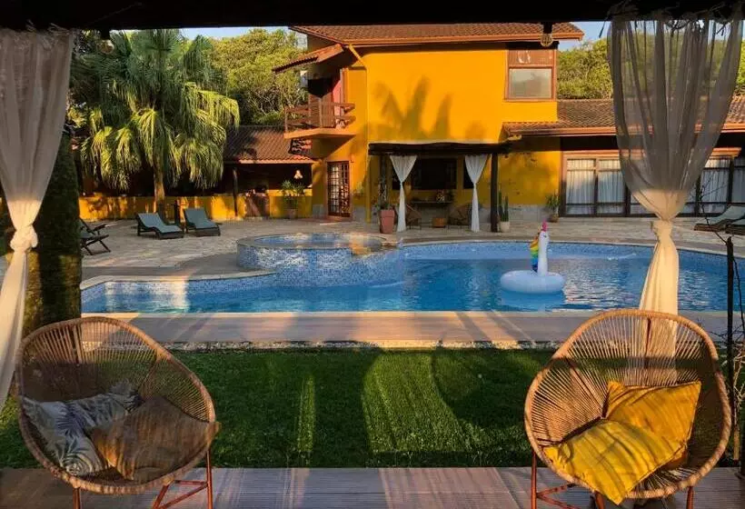 Retkeilymaja Pousada Jardim Boêmio