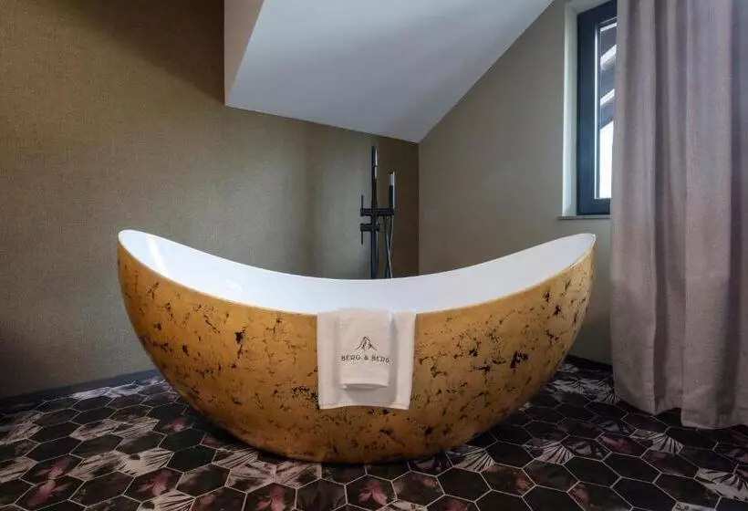 Berg & Berg Hotel Und Apartments   Kerns