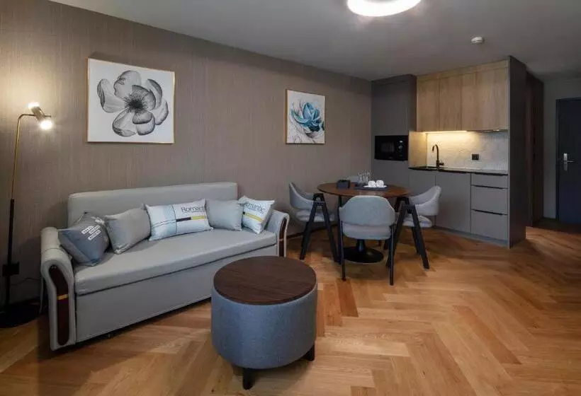 Berg & Berg Hotel Und Apartments   Kerns