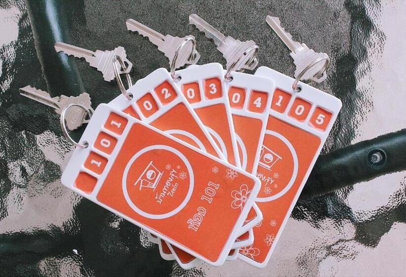 Hôtel บ้านทองสุข รีสอร์ท