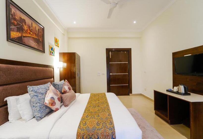 Montrose11 Boutique Hotel I Kasauli I Spa