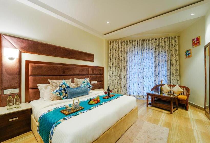 Montrose11 Boutique Hotel I Kasauli I Spa