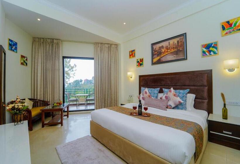 Montrose11 Boutique Hotel I Kasauli I Spa