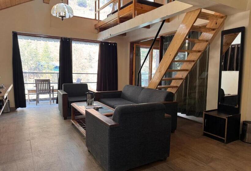 호텔 The Alpine Guest House