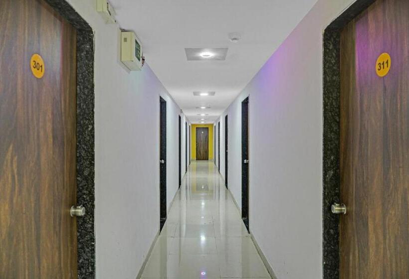 Отель O Kasturie Palace