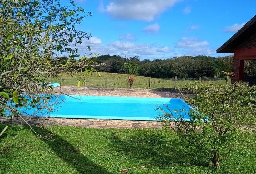 Pension (Hôtel basse catégorie) Estalagem Haras Di Cellius