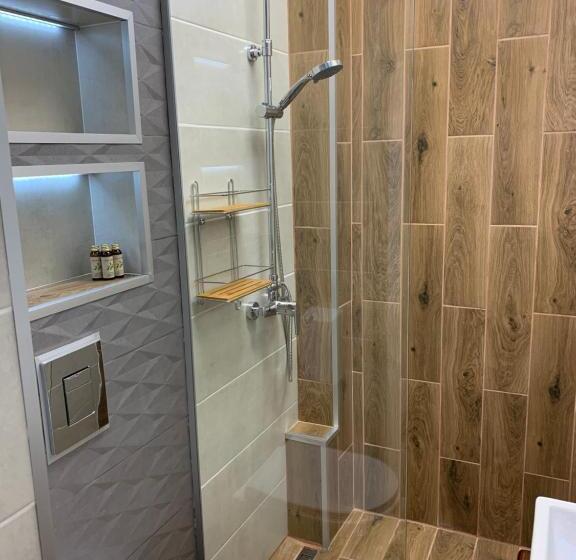 ペンション Sunray Guest House, Private Rooms & Apartment With Lovely Sea View