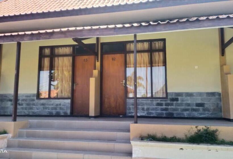 ペンション Uciek Tengger Bromo