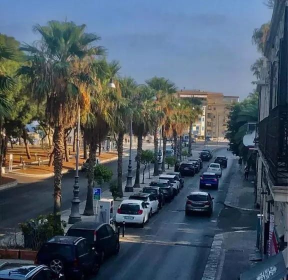 تختخواب و صبحانه Noel Dal 1976