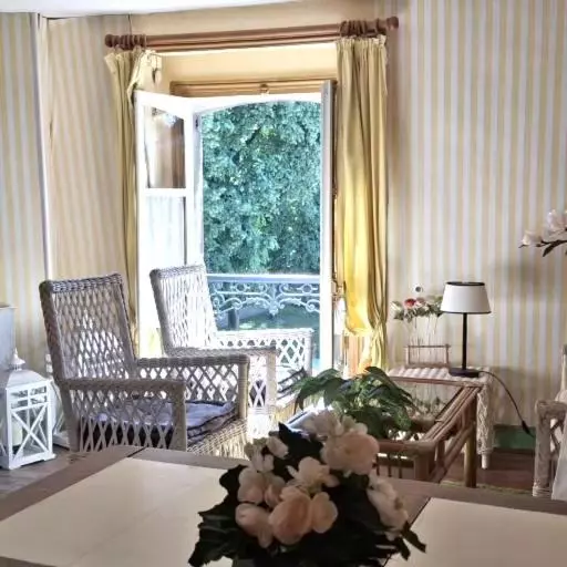 ベッドアンドブレックファースト Jardin Et Hotel Particulier