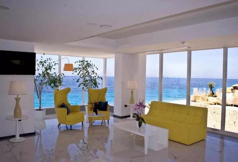 هتل Morina Palace
