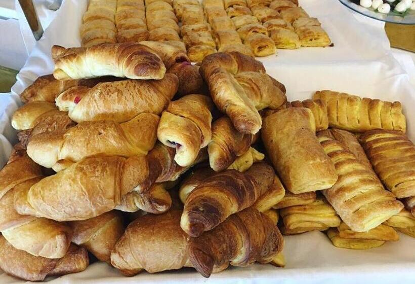 هتل Morina Palace