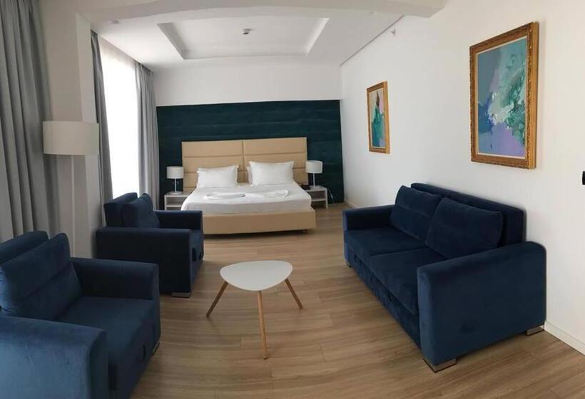 هتل Morina Palace