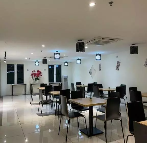 Hotel Seri Warisan