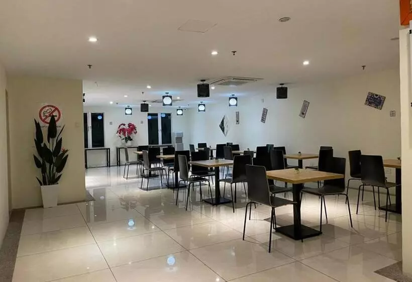 Hotel Seri Warisan