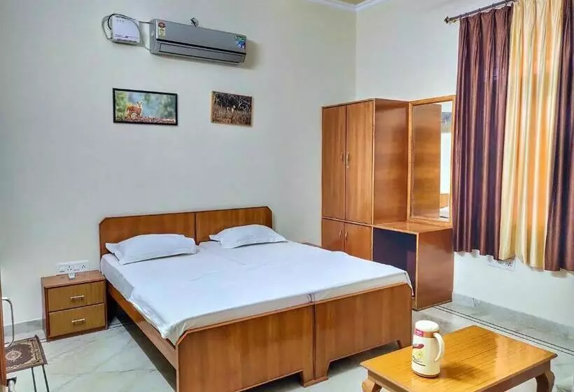 Majatalo Ranthambore Tiger Home