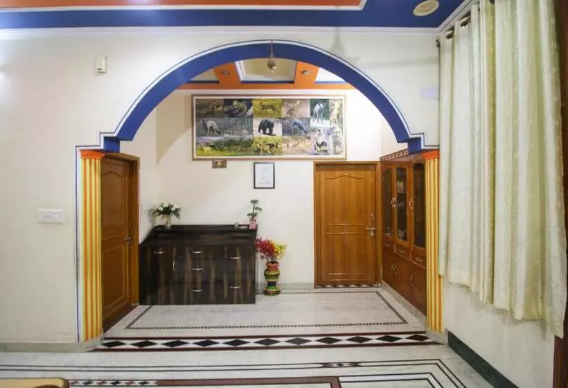 Majatalo Ranthambore Tiger Home