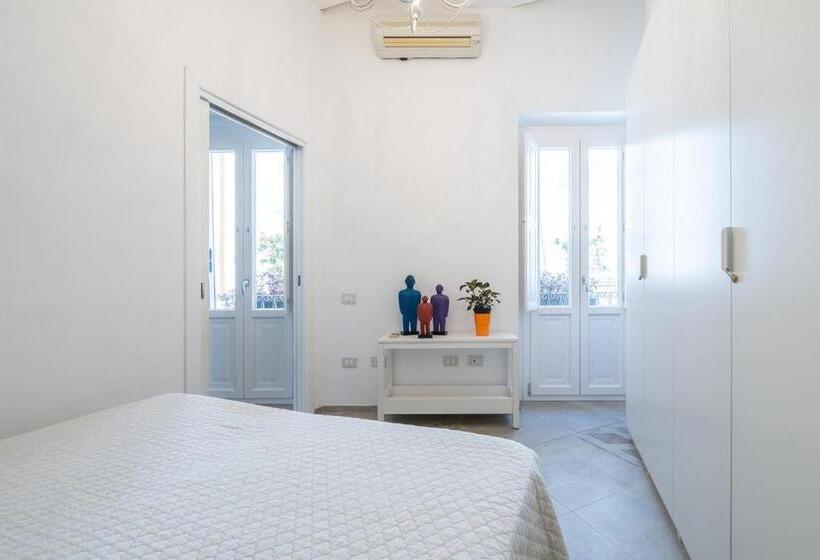 بنسيون Savoia Appartamento Lux