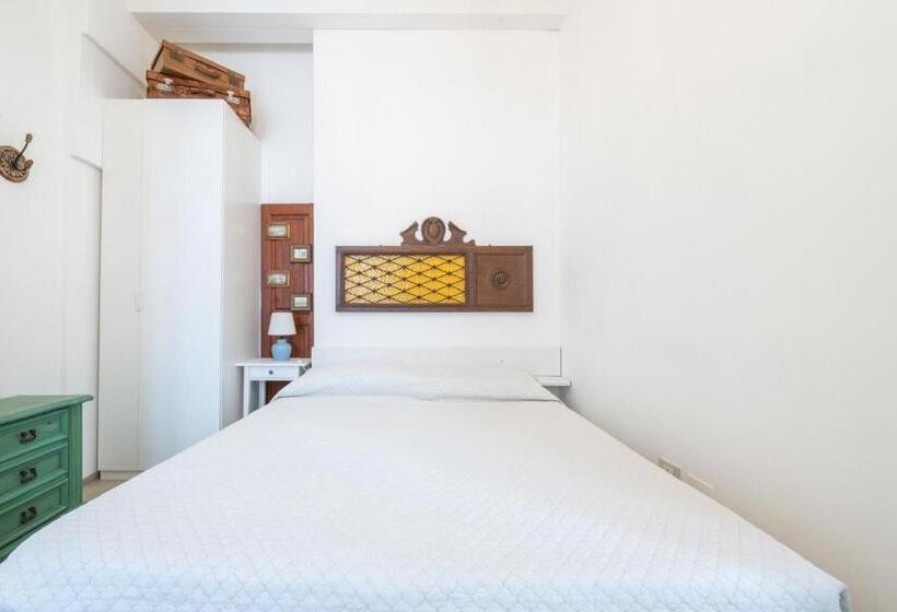 بنسيون Savoia Appartamento Lux