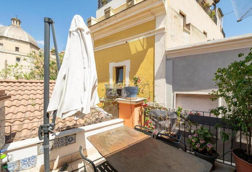 بنسيون Savoia Appartamento Lux