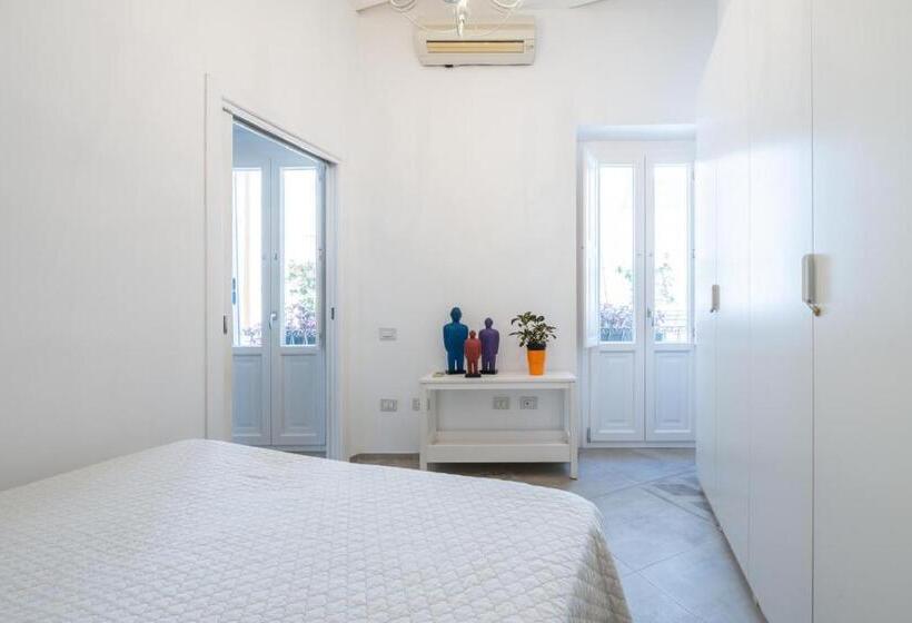 بنسيون Savoia Appartamento Lux