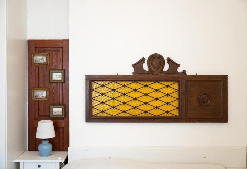 بنسيون Savoia Appartamento Lux