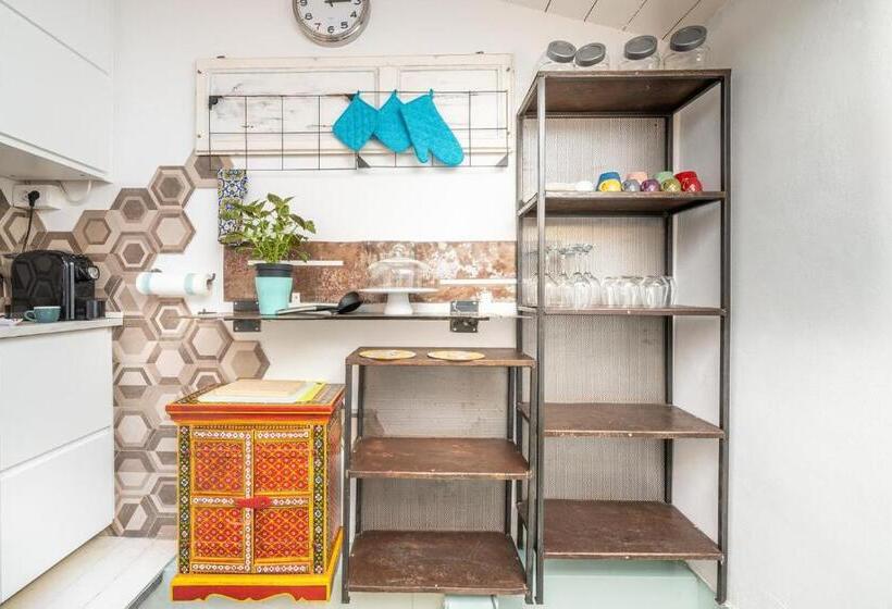 بنسيون Savoia Appartamento Lux