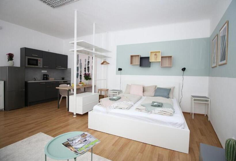 旅馆 7 Nights Apartments Dominikánské N