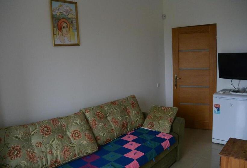 Herberge Druzhba 598