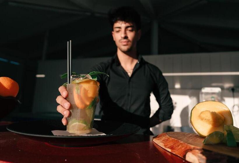 Bed and Breakfast Zyra Garden Club