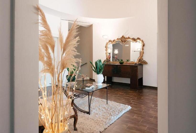 Bed and Breakfast Zyra Garden Club