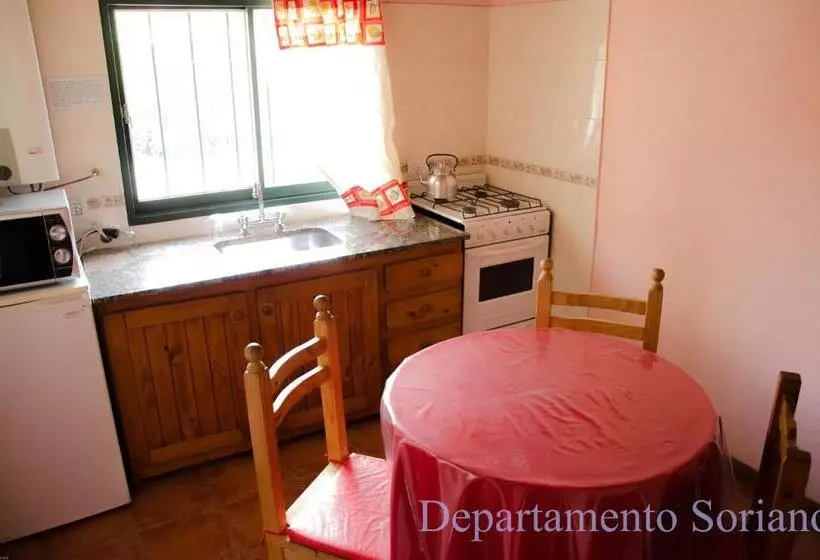 Cabañas Verde Y Blanco
