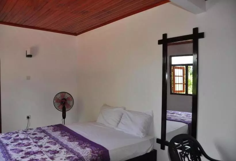 Majatalo The Beau Beach Weligama