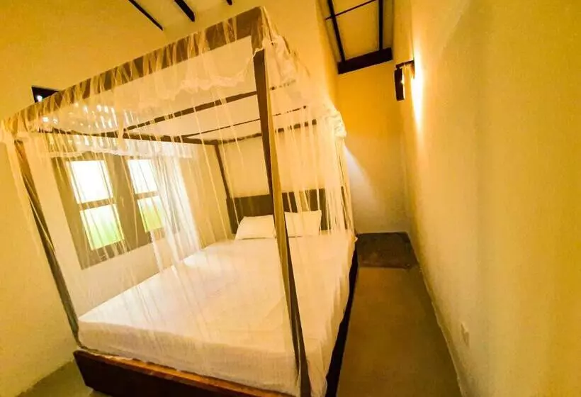 Majatalo The Beau Beach Weligama