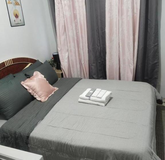 מלון כמוסות Nice Condotel