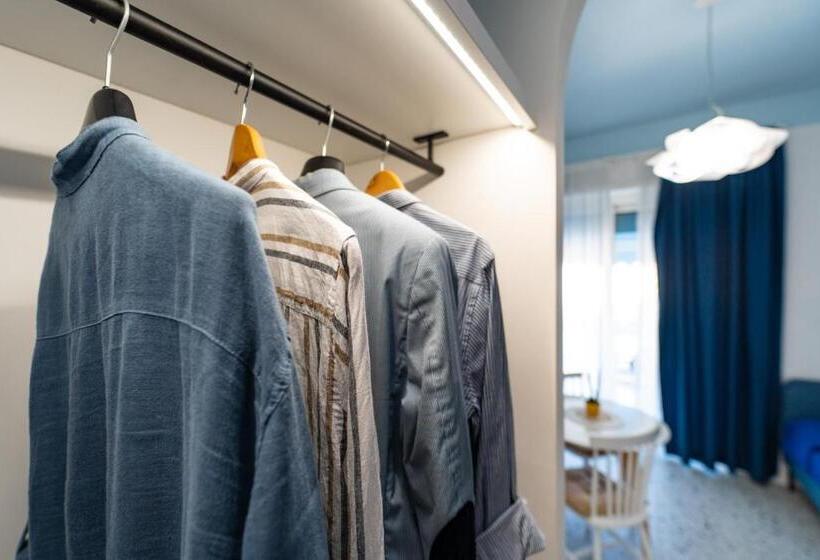 تختخواب و صبحانه Il Grande Blu