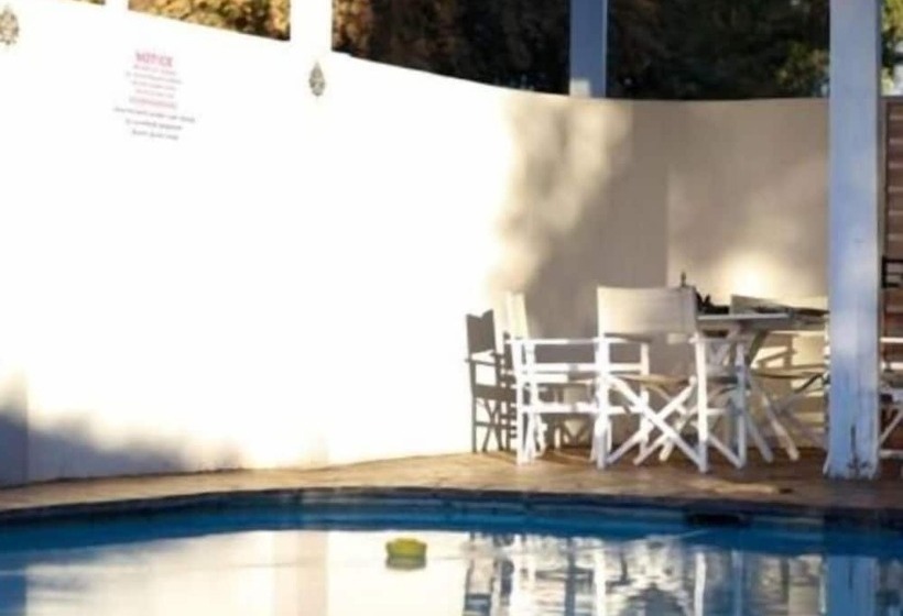 צימר The Hedge Guesthouse