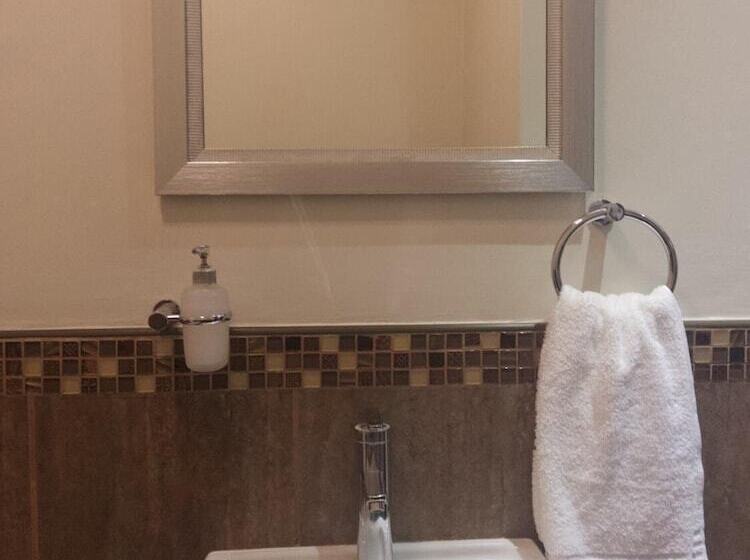 צימר The Hedge Guesthouse