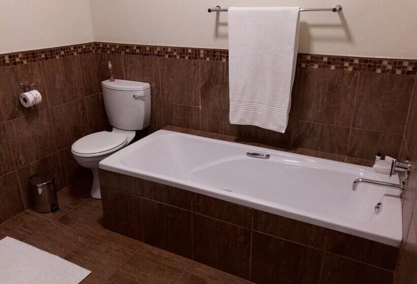 צימר The Hedge Guesthouse