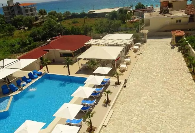 Hotelli Beach Restaurant Fabio