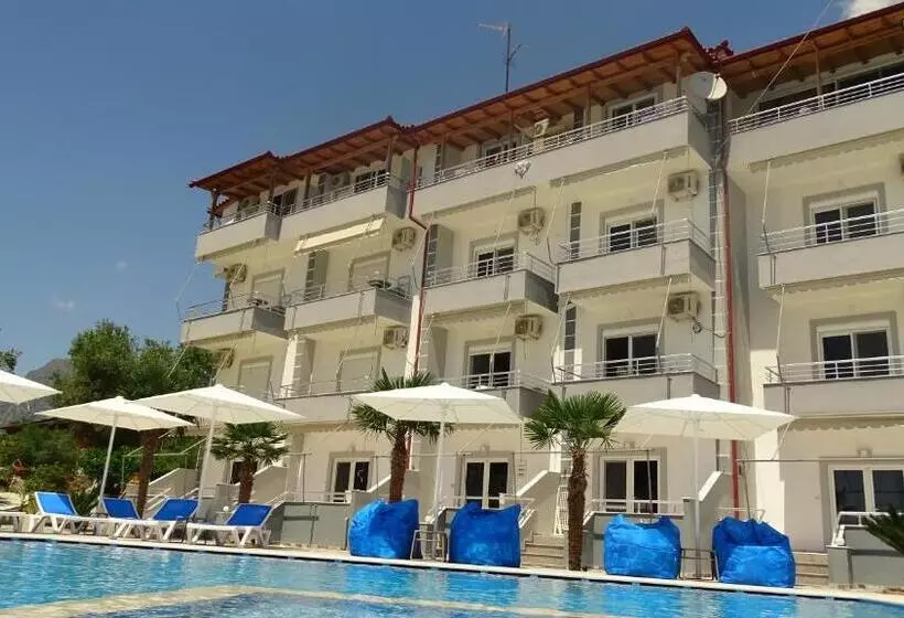 Hotelli Beach Restaurant Fabio