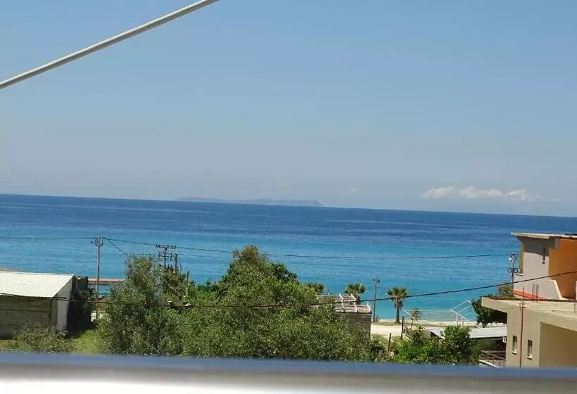 Hotelli Beach Restaurant Fabio