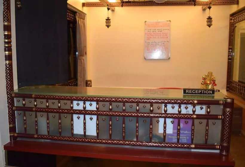 ホテル Kansar Palace