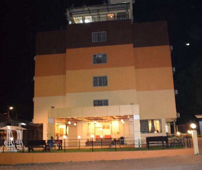 酒店 Kansar Palace